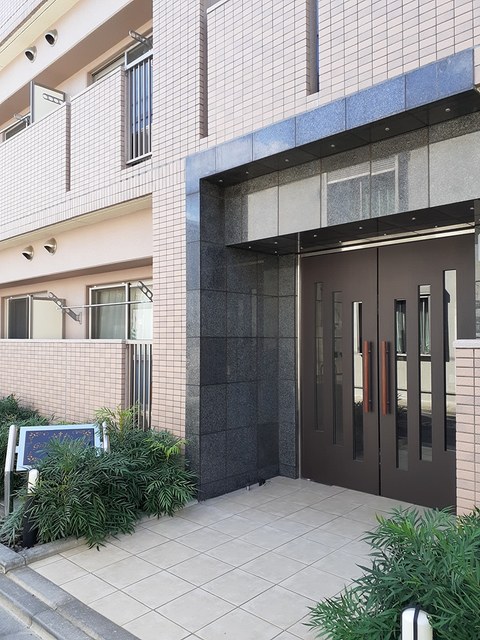 2/7 エントランス