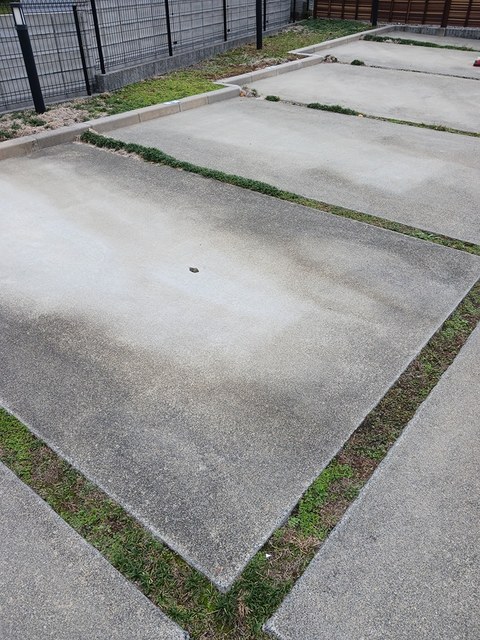 2/8 駐車場