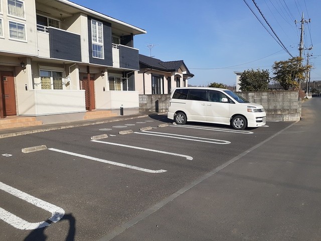 14/20 駐車場