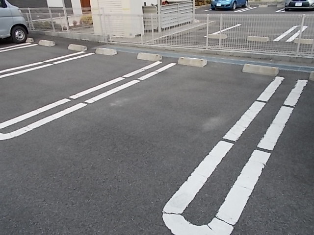 2/8 駐車場