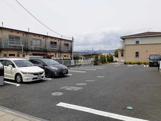 14/20 駐車場