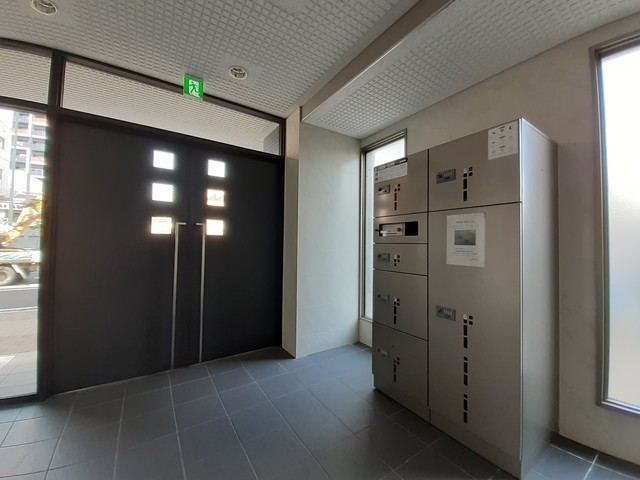 14/22 エントランス