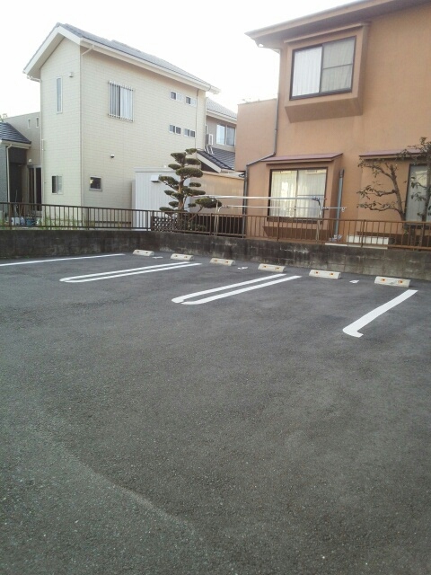 14/20 駐車場