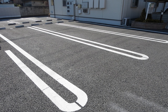 14/20 駐車場