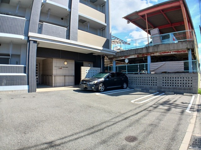 2/8 駐車場