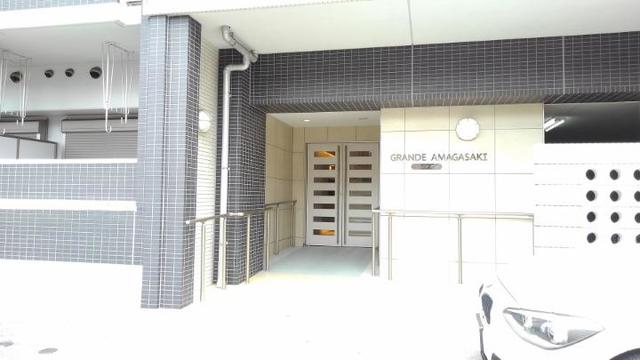 13/20 エントランス