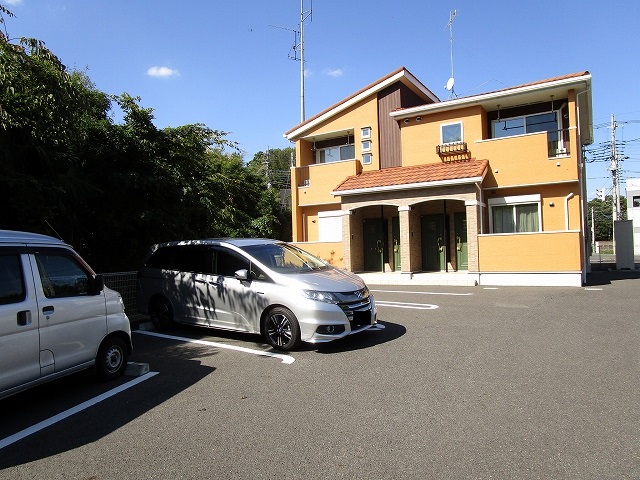 14/20 駐車場