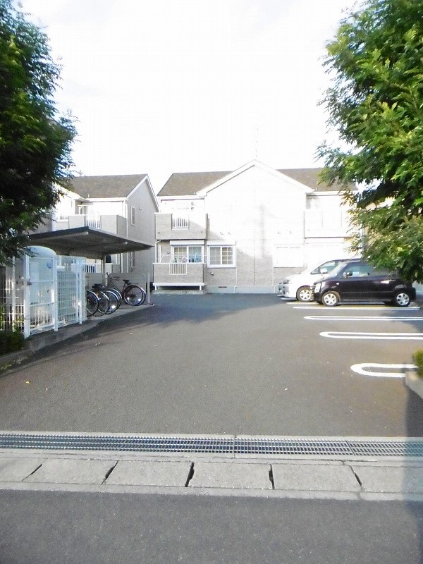 14/20 駐車場
