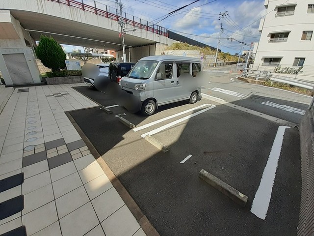 2/8 駐車場