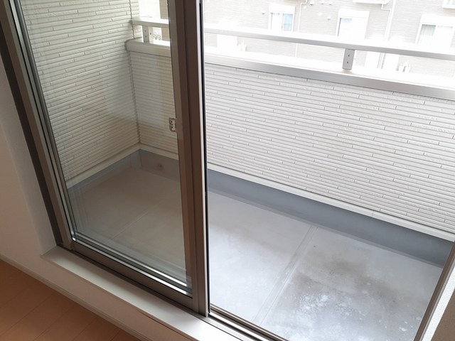 13/21 バルコニー