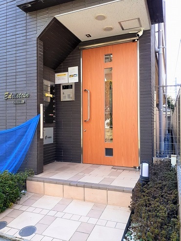 14/20 エントランス