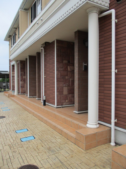 14/20 エントランス