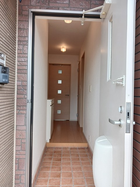 5/20 玄関
