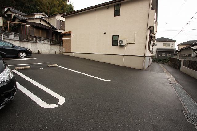 14/20 駐車場