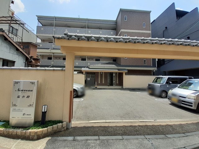 14/20 駐車場