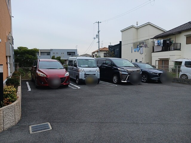 14/19 駐車場