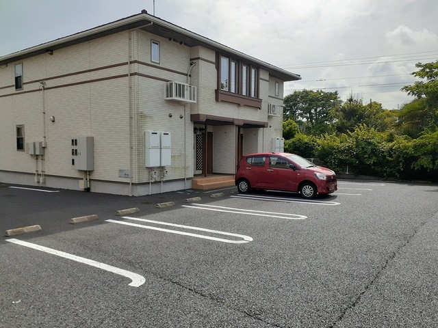 14/20 駐車場