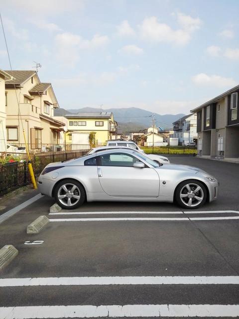 14/20 駐車場