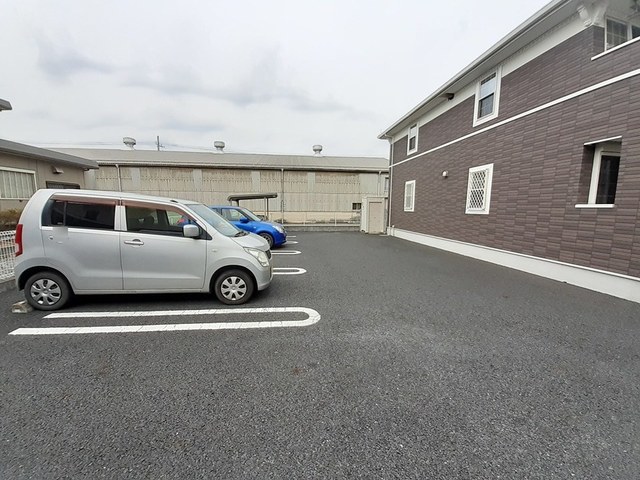 14/22 駐車場