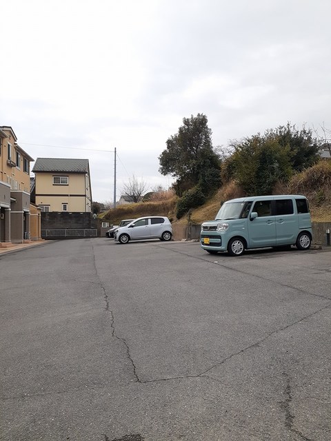 14/20 駐車場