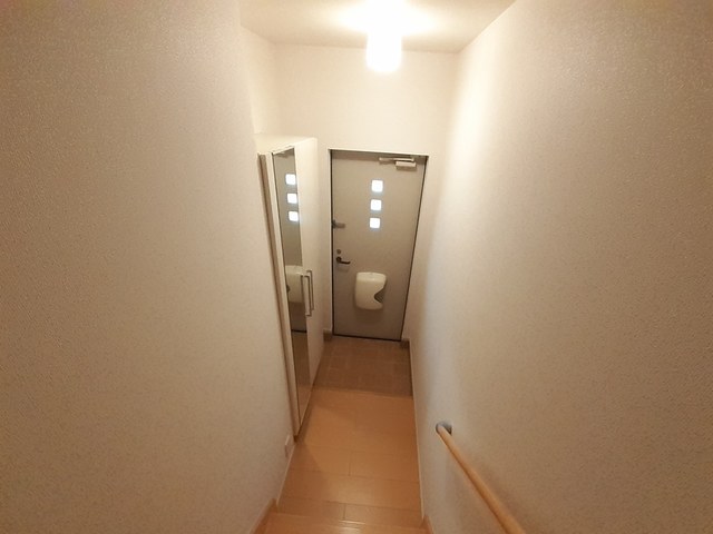 6/20 玄関