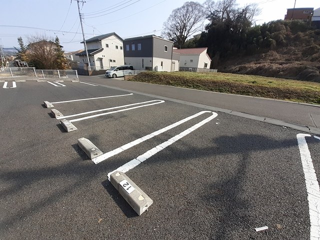 14/20 駐車場