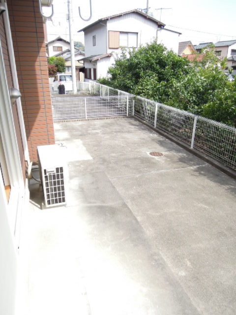 13/20 バルコニー