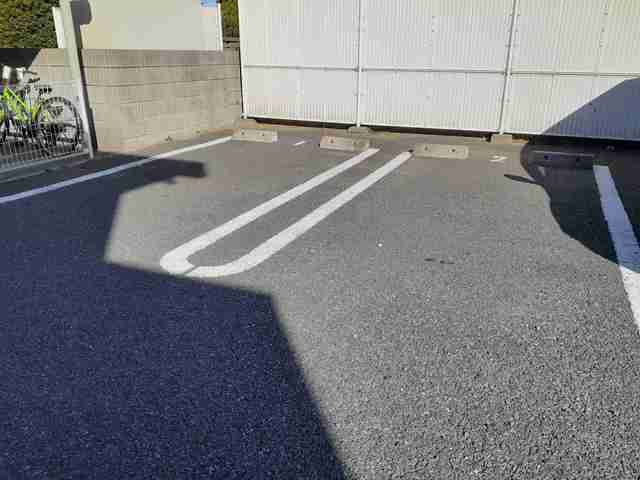 14/20 駐車場