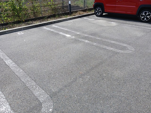 14/20 駐車場