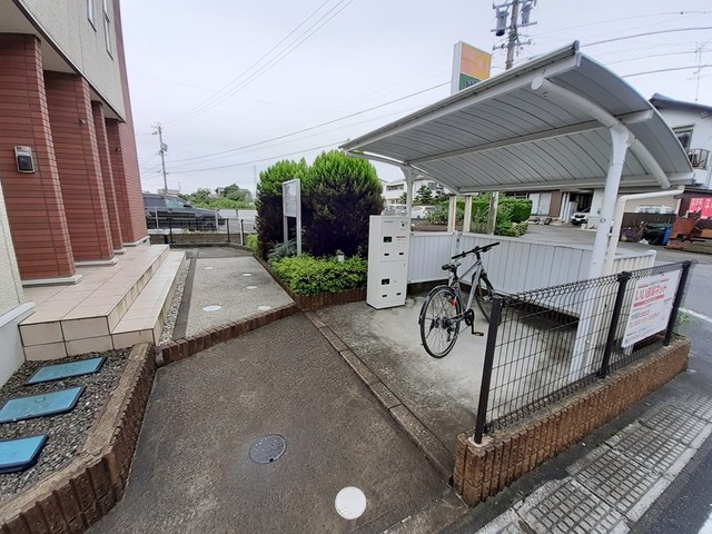 13/20 エントランス