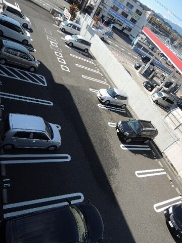 14/20 駐車場