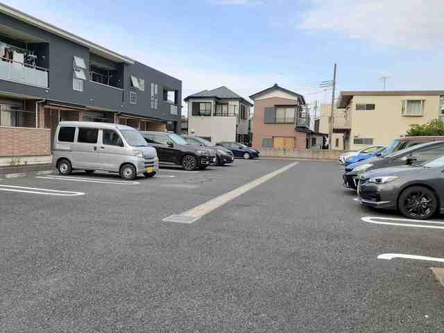 14/22 駐車場