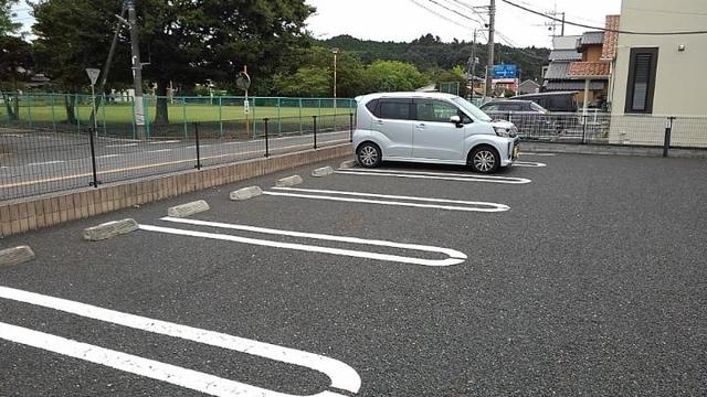 14/20 駐車場