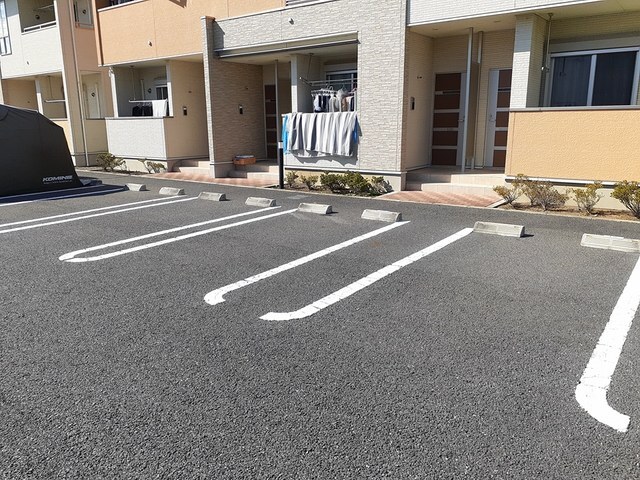 14/20 駐車場