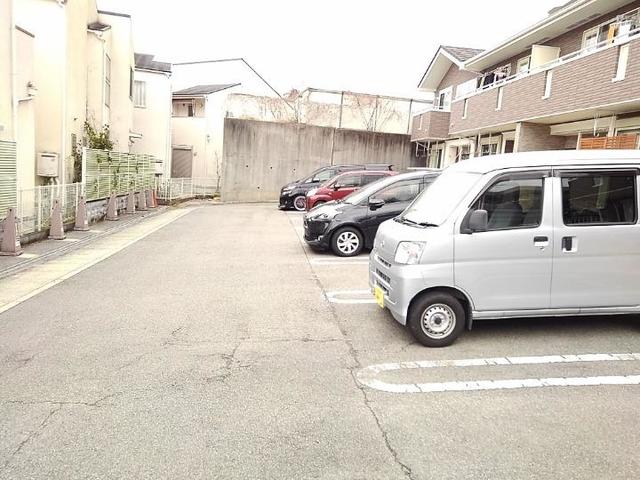 14/20 駐車場