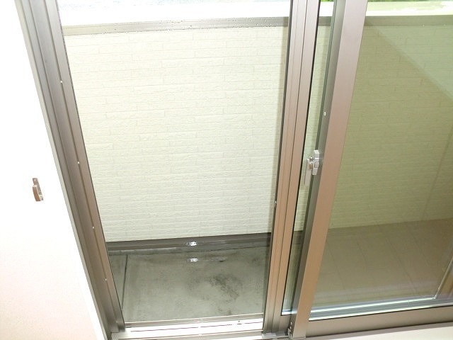 13/20 エントランス