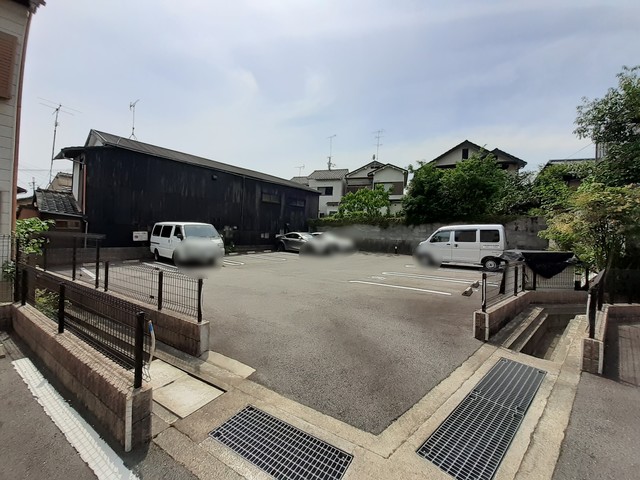 2/8 駐車場