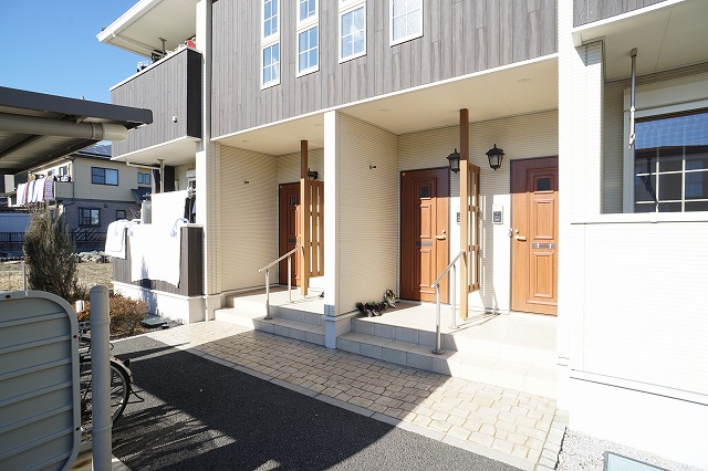 13/20 エントランス