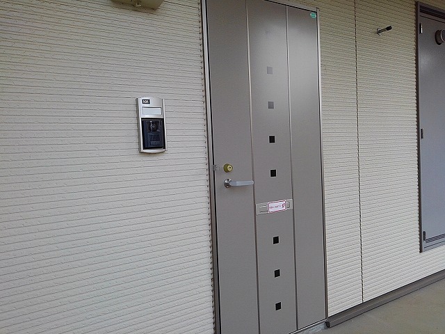 6/20 玄関