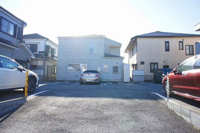 14/19 駐車場