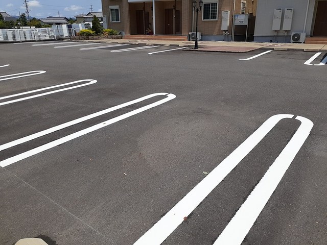 2/8 駐車場