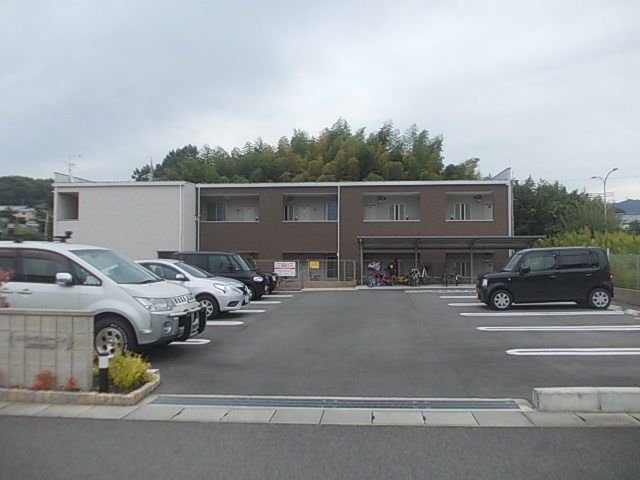 2/8 駐車場
