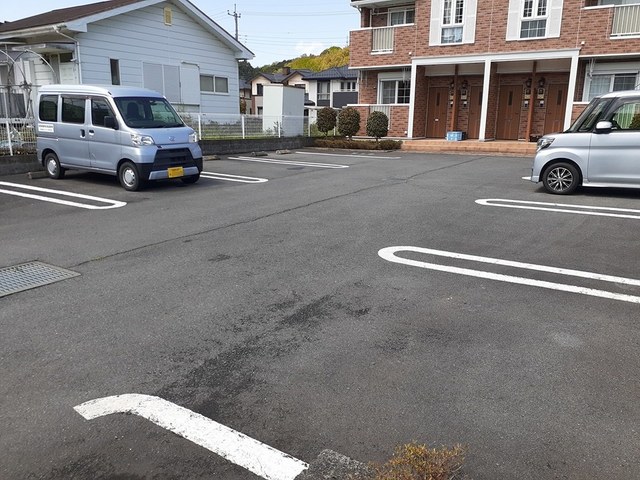 14/20 駐車場