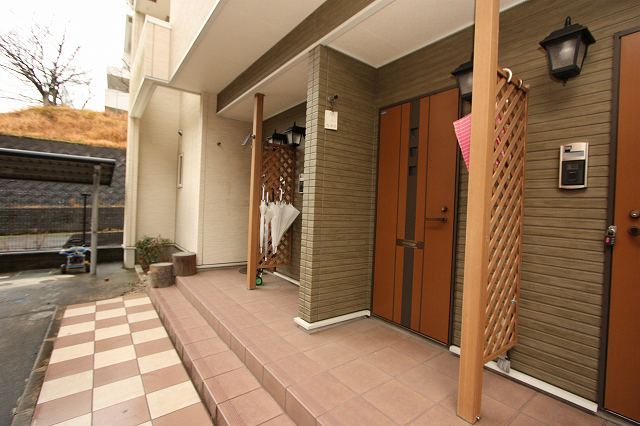 13/20 エントランス