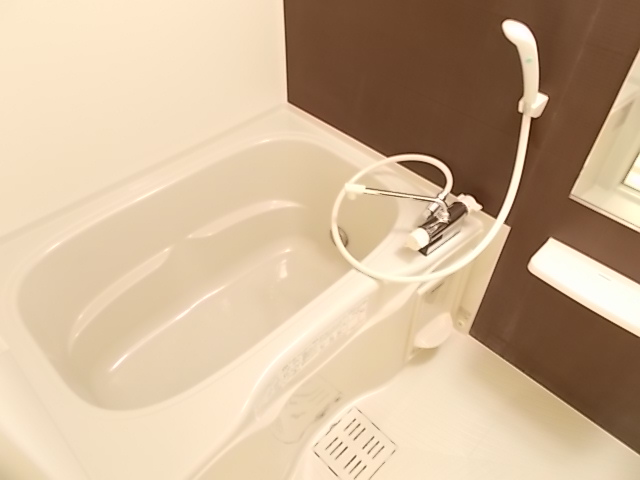 11/23 浴室