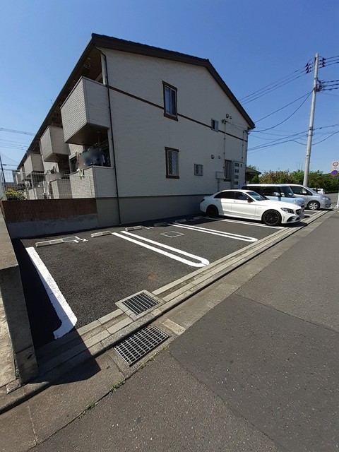 14/22 駐車場