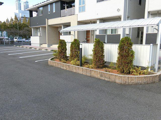 14/20 駐車場