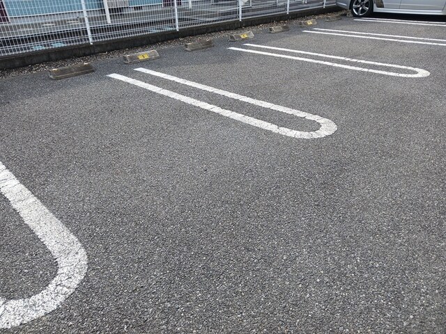 14/22 駐車場