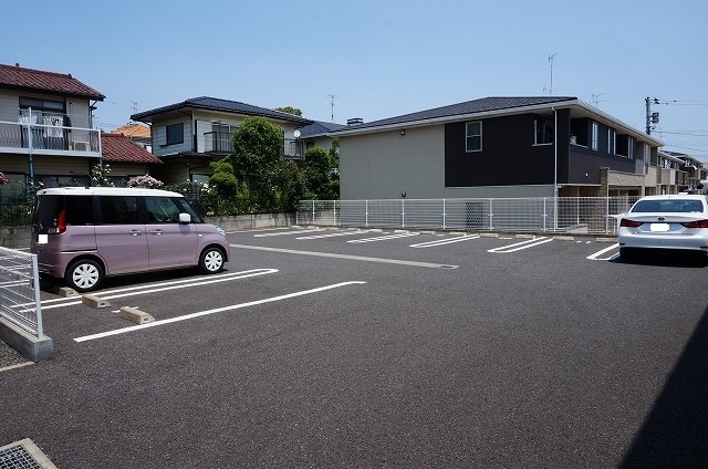 20/26 駐車場