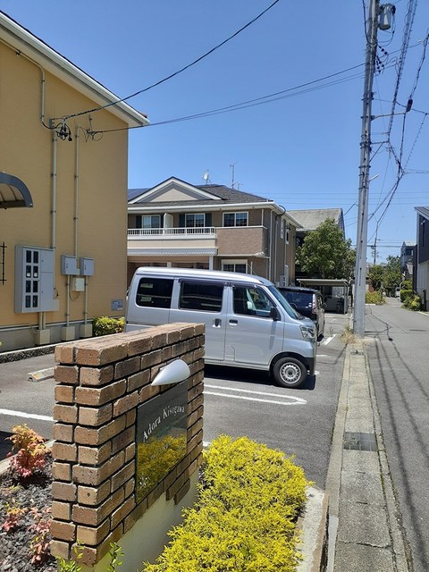 2/10 駐車場
